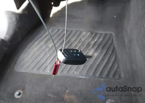 2010 Buick Lacrosse Cxs z USA, uszkodzony, nr VIN 1G4GE5EV4AF108990